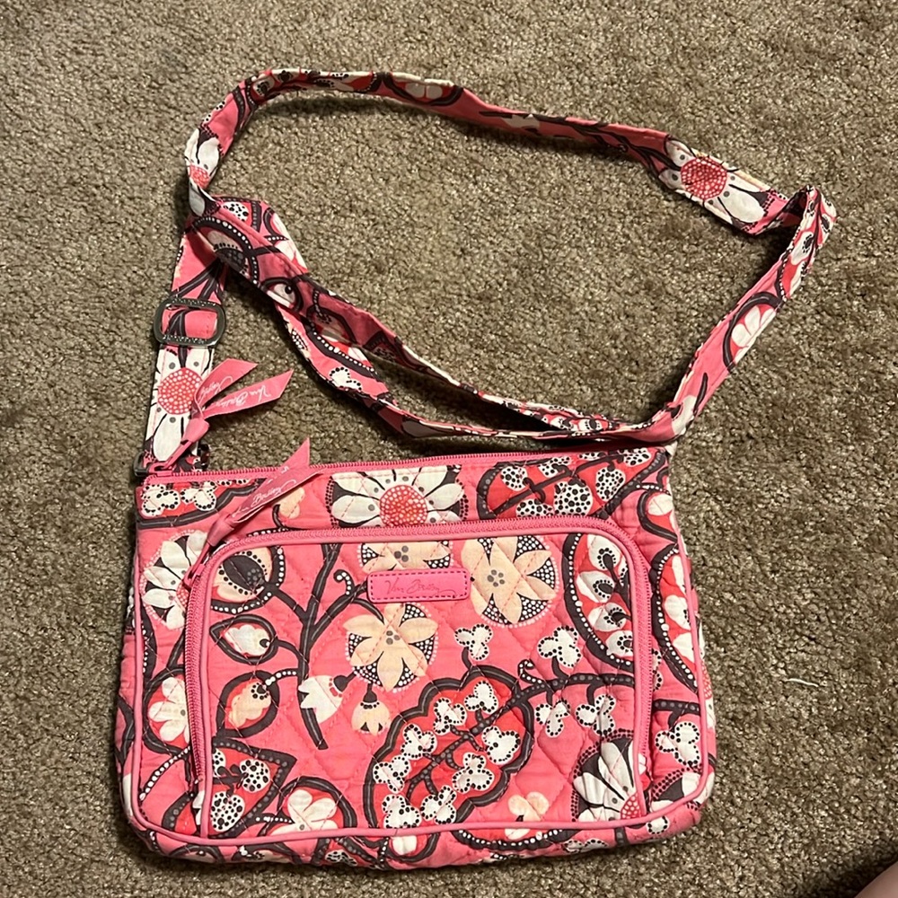 Vera Bradley small cross body